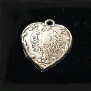 Vintage Sterling Silver Heart Shaped Locket